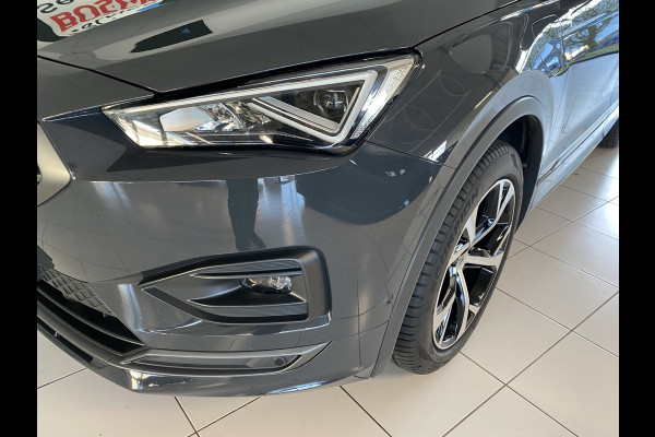 Seat Tarraco 1.4 TSI e-Hybrid PHEV FR Panoramadak / Trekhaak /Apple carplay-Android