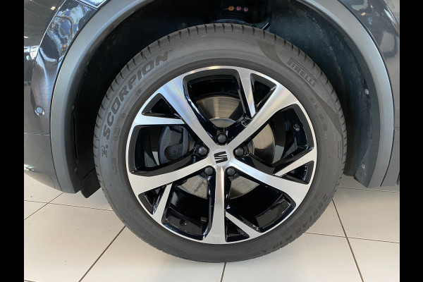 Seat Tarraco 1.4 TSI e-Hybrid PHEV FR Panoramadak / Trekhaak /Apple carplay-Android