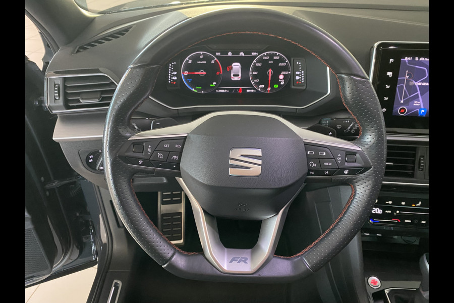 Seat Tarraco 1.4 TSI e-Hybrid PHEV FR Panoramadak / Trekhaak /Apple carplay-Android