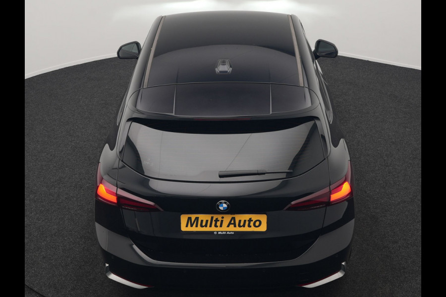 BMW 2 Serie Active Tourer 218i Executive 136pk Dealer O.H | Widescreen Navi | Camera | Voorstoelen Verwarmd | Apple Carplay | LED Koplampen | Navigatie | DAB | Cruise Control |