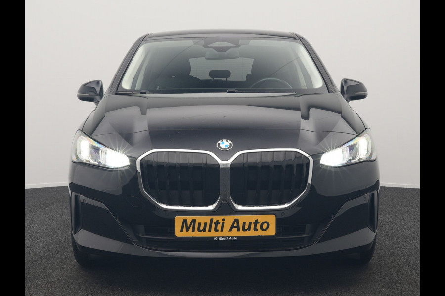 BMW 2 Serie Active Tourer 218i Executive 136pk Dealer O.H | Widescreen Navi | Camera | Voorstoelen Verwarmd | Apple Carplay | LED Koplampen | Navigatie | DAB | Cruise Control |