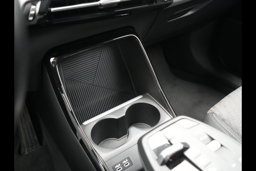 BMW 2 Serie Active Tourer 218i Executive 136pk Dealer O.H | Widescreen Navi | Camera | Voorstoelen Verwarmd | Apple Carplay | LED Koplampen | Navigatie | DAB | Cruise Control |