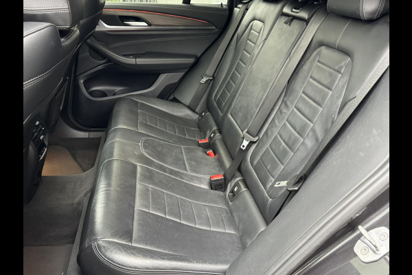 BMW X4 xDrive30i High Executive M Sport Pakket Automaat / Navigatie Professional / Panoramadak / Head-Up Display / Driving Assistant Plus / Innovation Pakket / Leder / M Sportremsysteem / Adaptief Onderstel / 20 Inch