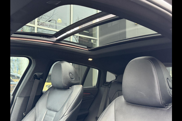 BMW X4 xDrive30i High Executive M Sport Pakket Automaat / Navigatie Professional / Panoramadak / Head-Up Display / Driving Assistant Plus / Innovation Pakket / Leder / M Sportremsysteem / Adaptief Onderstel / 20 Inch
