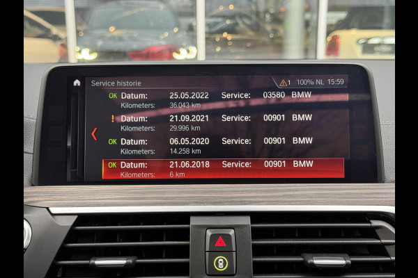 BMW X4 xDrive30i High Executive M Sport Pakket Automaat / Navigatie Professional / Panoramadak / Head-Up Display / Driving Assistant Plus / Innovation Pakket / Leder / M Sportremsysteem / Adaptief Onderstel / 20 Inch