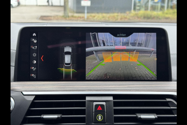 BMW X4 xDrive30i High Executive M Sport Pakket Automaat / Navigatie Professional / Panoramadak / Head-Up Display / Driving Assistant Plus / Innovation Pakket / Leder / M Sportremsysteem / Adaptief Onderstel / 20 Inch