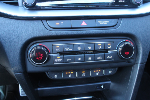 Kia Xceed 1.6 GDi 141pk PHEV ExecutiveLine DCT6 Panoramadak Clima Cruise Navi Camera 18"LMV Leder Afn. Trekhaak