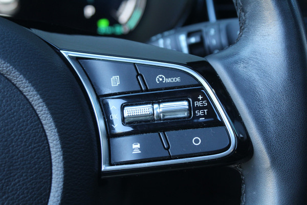 Kia Xceed 1.6 GDi 141pk PHEV ExecutiveLine DCT6 Panoramadak Clima Cruise Navi Camera 18"LMV Leder Afn. Trekhaak