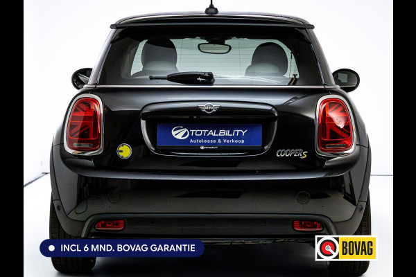 MINI Mini Electric Classic 33 kWh | Leer | Camera | Stoelverwarming | Navigatie | Cruise | Sfeerverlichting | Apple Carplay / Android auto, Licht- en regensensor