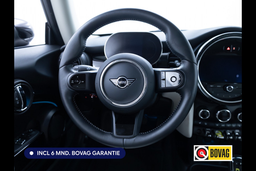MINI Mini Electric Classic 33 kWh | Leer | Camera | Stoelverwarming | Navigatie | Cruise | Sfeerverlichting | Apple Carplay / Android auto, Licht- en regensensor