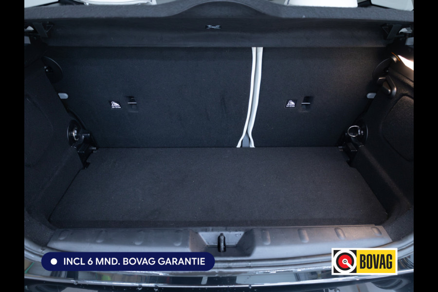 MINI Mini Electric Classic 33 kWh | Leer | Camera | Stoelverwarming | Navigatie | Cruise | Sfeerverlichting | Apple Carplay / Android auto, Licht- en regensensor