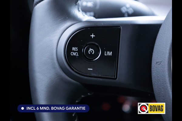 MINI Mini Electric Classic 33 kWh | Leer | Camera | Stoelverwarming | Navigatie | Cruise | Sfeerverlichting | Apple Carplay / Android auto, Licht- en regensensor