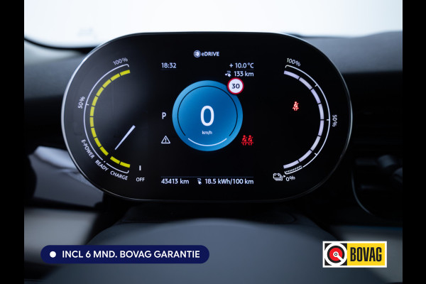 MINI Mini Electric Classic 33 kWh | Leer | Camera | Stoelverwarming | Navigatie | Cruise | Sfeerverlichting | Apple Carplay / Android auto, Licht- en regensensor
