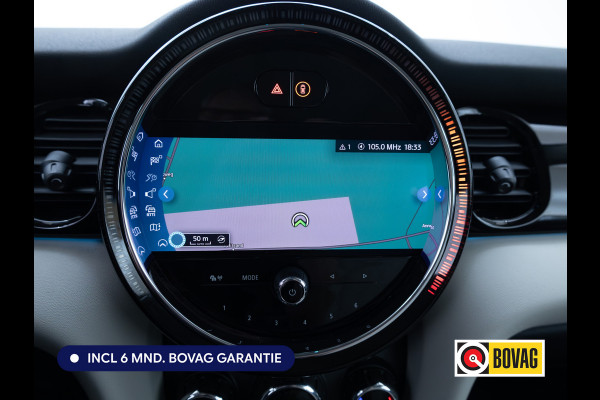 MINI Mini Electric Classic 33 kWh | Leer | Camera | Stoelverwarming | Navigatie | Cruise | Sfeerverlichting | Apple Carplay / Android auto, Licht- en regensensor