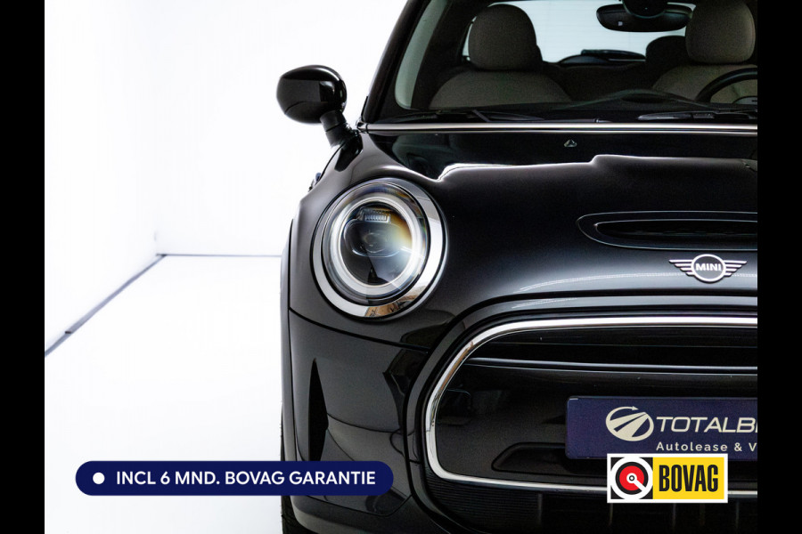 MINI Mini Electric Classic 33 kWh | Leer | Camera | Stoelverwarming | Navigatie | Cruise | Sfeerverlichting | Apple Carplay / Android auto, Licht- en regensensor