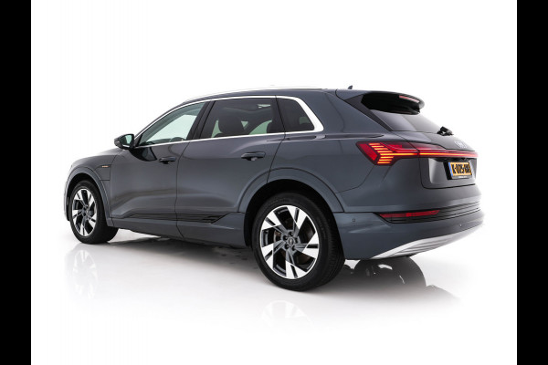 Audi e-tron 55 quattro Business edition Plus 95 kWh (3-Fase-11 kW) {SOH-88%} (INCL-BTW) *HEATPUMP | PANO | LEATHER | ADAPTIVE-CRUISE | FULL-LED | DIGI-COCKPIT | KEYLESS | MEMORY-PACK | CAMERA | NAVI-FULLMAP | SHIFTPADDLES | DAB+ | COMFORTSEATS | 20''ALU*