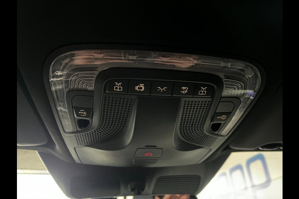 Mercedes-Benz Eqv 300 L2 - 8-pers AMG Facelift - Exterieur - Bumper met Ledstrip - 360 - Elec. deuren - Vol Opties- Incl. Garantie
