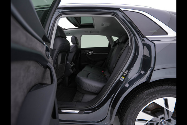 Audi e-tron 55 quattro Business edition Plus 95 kWh (3-Fase-11 kW) {SOH-88%} (INCL-BTW) *HEATPUMP | PANO | LEATHER | ADAPTIVE-CRUISE | FULL-LED | DIGI-COCKPIT | KEYLESS | MEMORY-PACK | CAMERA | NAVI-FULLMAP | SHIFTPADDLES | DAB+ | COMFORTSEATS | 20''ALU*