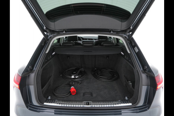 Audi e-tron 55 quattro Business edition Plus 95 kWh (3-Fase-11 kW) {SOH-88%} (INCL-BTW) *HEATPUMP | PANO | LEATHER | ADAPTIVE-CRUISE | FULL-LED | DIGI-COCKPIT | KEYLESS | MEMORY-PACK | CAMERA | NAVI-FULLMAP | SHIFTPADDLES | DAB+ | COMFORTSEATS | 20''ALU*