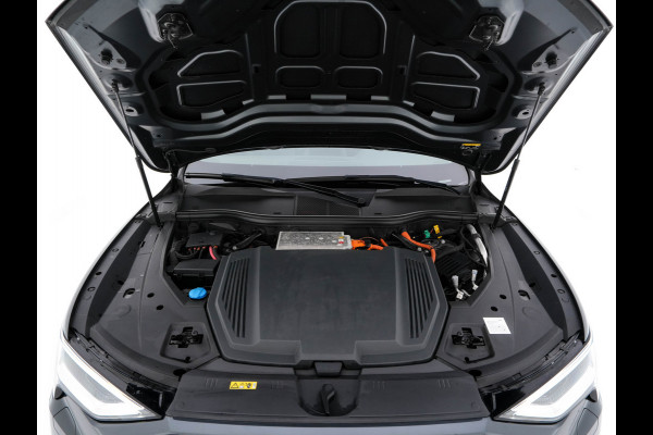 Audi e-tron 55 quattro Business edition Plus 95 kWh (3-Fase-11 kW) {SOH-88%} (INCL-BTW) *HEATPUMP | PANO | LEATHER | ADAPTIVE-CRUISE | FULL-LED | DIGI-COCKPIT | KEYLESS | MEMORY-PACK | CAMERA | NAVI-FULLMAP | SHIFTPADDLES | DAB+ | COMFORTSEATS | 20''ALU*