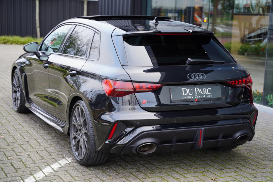 Audi A3 Sportback 2.5 TFSI RS 3 Quattro Panorama | SONOS 3D | Magnetic Ride