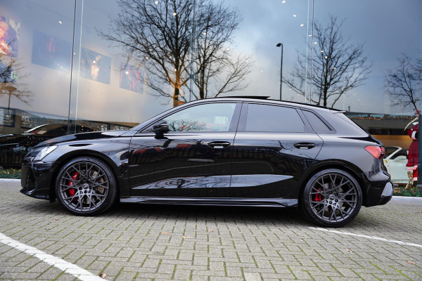Audi A3 Sportback 2.5 TFSI RS 3 Quattro Panorama | SONOS 3D | Magnetic Ride