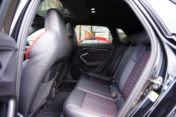 Audi A3 Sportback 2.5 TFSI RS 3 Quattro Panorama | SONOS 3D | Magnetic Ride