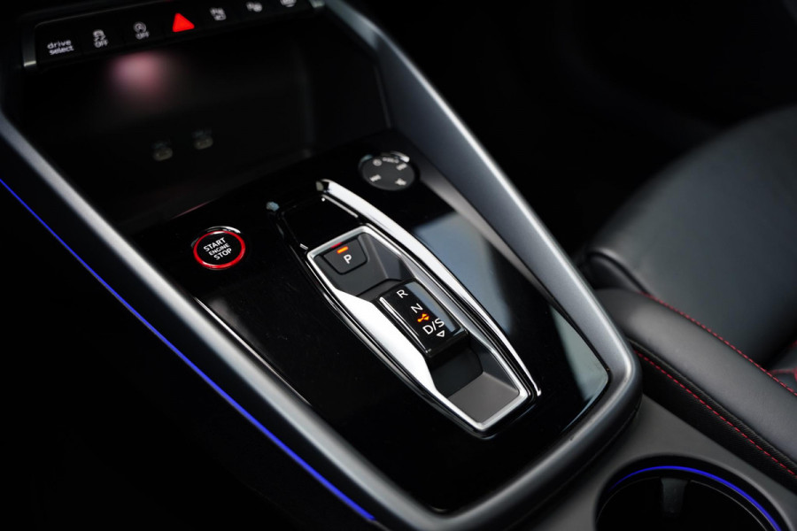 Audi A3 Sportback 2.5 TFSI RS 3 Quattro Panorama | SONOS 3D | Magnetic Ride