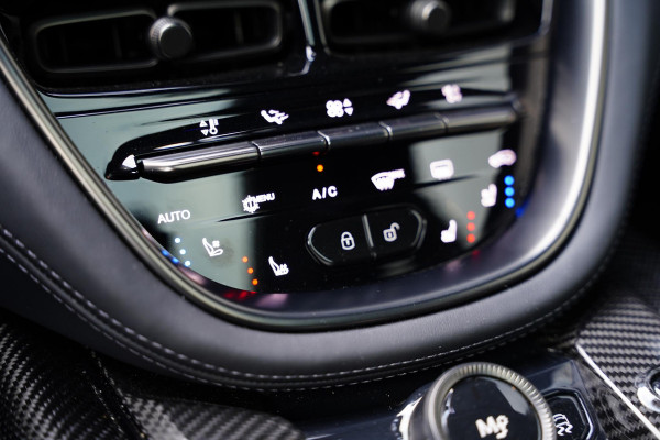 Aston Martin Dbx 4.0 V8 707 GERESERVEERD