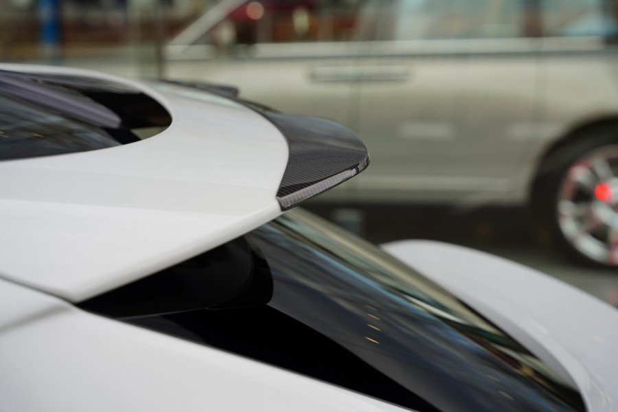 Aston Martin Dbx 4.0 V8 707 GERESERVEERD