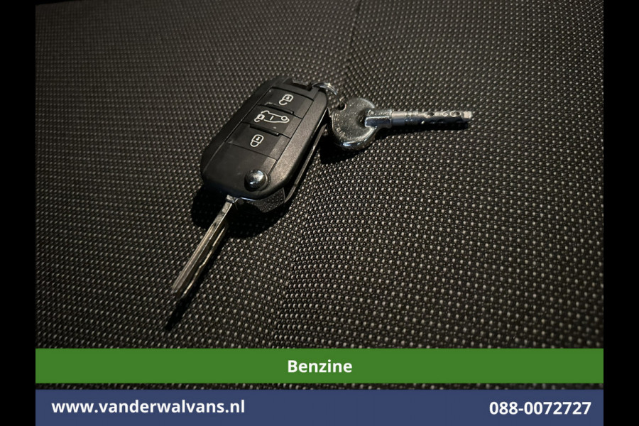 Citroën Berlingo 1.2 PureTech 131pk Automaat **Benzine** L1H1 Euro6 Airco | 3-Zits | Navigatie | Camera | Apple carplay android auto, cruisecontrol, parkeersensoren, bijrijdersbank