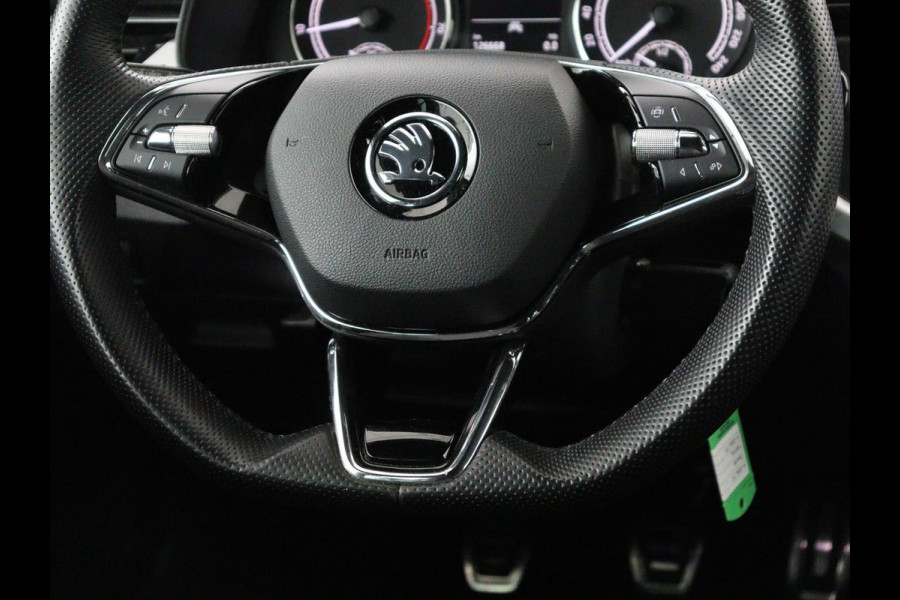 Škoda Kamiq 1.0 TSI Sport | Trekhaak | Sportstoelen | Carplay | Climate control | Parkeerhulp | Cruise control | Full LED | Sportstuur | Bluetooth