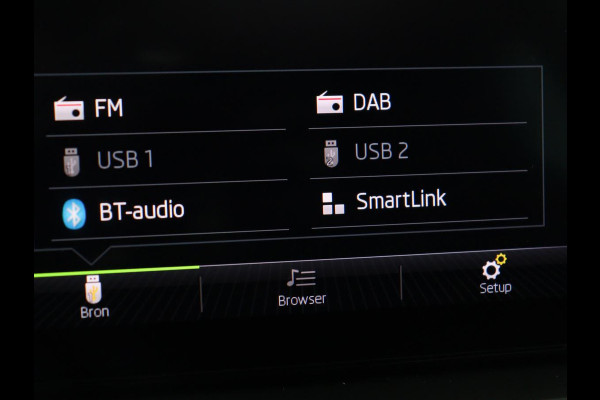 Škoda Kamiq 1.0 TSI Sport | Trekhaak | Sportstoelen | Carplay | Climate control | Parkeerhulp | Cruise control | Full LED | Sportstuur | Bluetooth