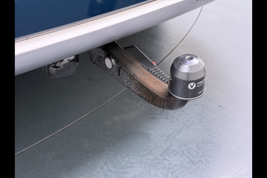 Audi e-tron 55 Quattro 95kWh PanoDak Camera Zijdes Laden Adap.Cruise Trekhaak Navi Ecc Leder Business Edition Plus SOH 91% Elek.Stoelen+Verwarmd Keyless Rijstrooksensor AWD 4WD Elek.Achterklep 1e Eigenaar Origineel Nederlandse Auto Dealeronderhouden