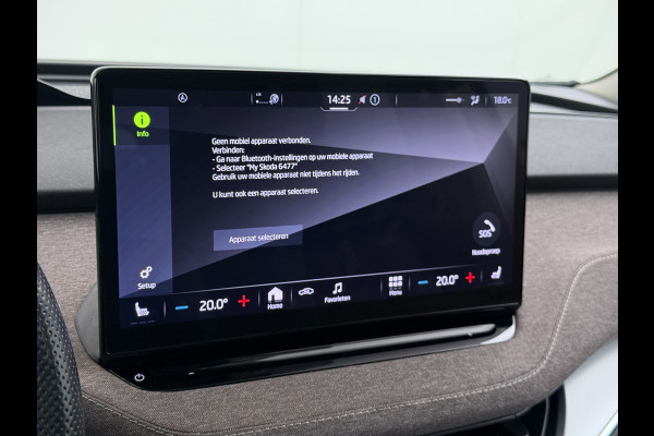 Škoda ENYAQ iV 80 First Edition HighLuxus Soh92% Pano-Dak Elektr.Trekhaak *BOMVOL € 63.000 nieuw!* 21"lm Full-Led 360-Camera Adaptive-Cruise Na Warmtepomp Adaptief onderstel+Dynamisch-onderstel/Stuur Airco-autom 3-zones E-call Chroom-Dakrail Head-Up-Display Smartlink Edition High 1.000kg trekvermogen