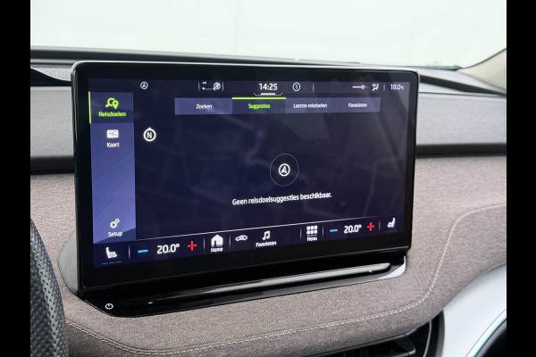 Škoda ENYAQ iV 80 First Edition HighLuxus Soh92% Pano-Dak Elektr.Trekhaak *BOMVOL € 63.000 nieuw!* 21"lm Full-Led 360-Camera Adaptive-Cruise Na Warmtepomp Adaptief onderstel+Dynamisch-onderstel/Stuur Airco-autom 3-zones E-call Chroom-Dakrail Head-Up-Display Smartlink Edition High 1.000kg trekvermogen