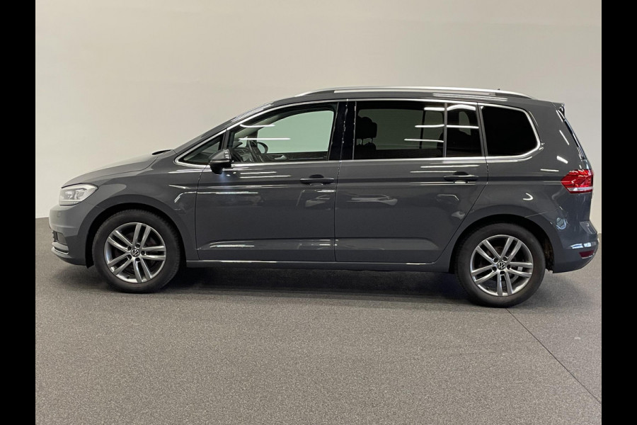 Volkswagen Touran 1.5 TSI DSG Highline | Navigatie | Parkeersensoren | Cruise Control | Blind Spot Assist | Stoelverwarming | ErgoActive stoelen | Climate Control
