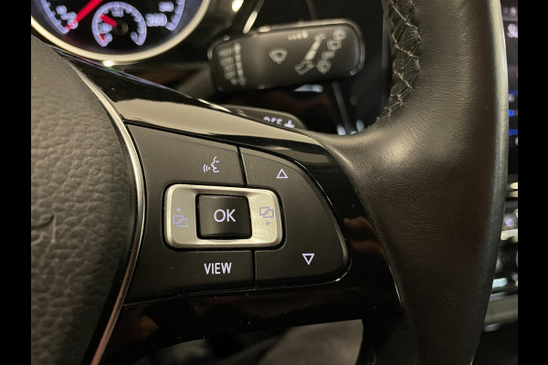 Volkswagen Touran 1.5 TSI DSG Highline | Navigatie | Parkeersensoren | Cruise Control | Blind Spot Assist | Stoelverwarming | ErgoActive stoelen | Climate Control