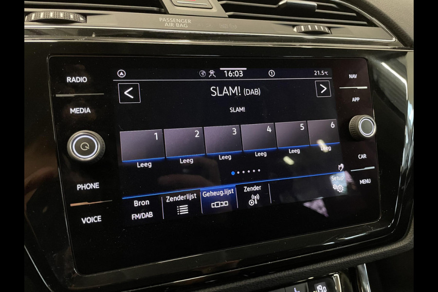 Volkswagen Touran 1.5 TSI DSG Highline | Navigatie | Parkeersensoren | Cruise Control | Blind Spot Assist | Stoelverwarming | ErgoActive stoelen | Climate Control