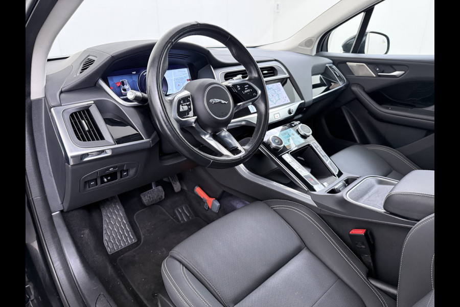 Jaguar I-PACE EV320pk SE 90kWh 3Fase ! Soh 90.5% AWD Leer Meridian™ Hifi Memory Navi Ecc 3D-Surround Camera Adaptive Cruise Business Pack Apple Carplay Android Auto Forward Vieuw+Detection+Guidance Stuur-verwarming Led Origineel Nederlandse Auto Nieuwprijs € 73.000,- Deze kan thuis wél met 11kw/uur laden