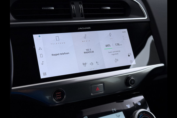 Jaguar I-PACE EV320pk SE 90kWh 3Fase ! Soh 90.5% AWD Leer Meridian™ Hifi Memory Navi Ecc 3D-Surround Camera Adaptive Cruise Business Pack Apple Carplay Android Auto Forward Vieuw+Detection+Guidance Stuur-verwarming Led Origineel Nederlandse Auto Nieuwprijs € 73.000,- Deze kan thuis wél met 11kw/uur laden