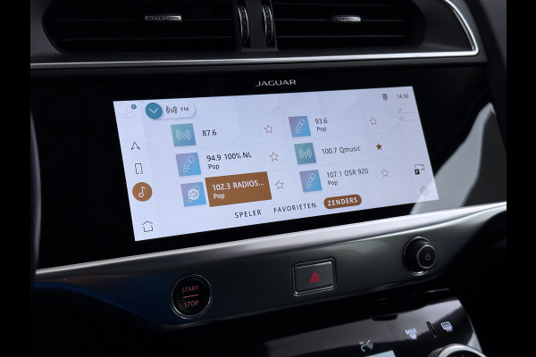 Jaguar I-PACE EV320pk SE 90kWh 3Fase ! Soh 90.5% AWD Leer Meridian™ Hifi Memory Navi Ecc 3D-Surround Camera Adaptive Cruise Business Pack Apple Carplay Android Auto Forward Vieuw+Detection+Guidance Stuur-verwarming Led Origineel Nederlandse Auto Nieuwprijs € 73.000,- Deze kan thuis wél met 11kw/uur laden