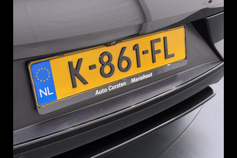 Jaguar I-PACE EV320pk SE 90kWh 3Fase ! Soh 90.5% AWD Leer Meridian™ Hifi Memory Navi Ecc 3D-Surround Camera Adaptive Cruise Business Pack Apple Carplay Android Auto Forward Vieuw+Detection+Guidance Stuur-verwarming Led Origineel Nederlandse Auto Nieuwprijs € 73.000,- Deze kan thuis wél met 11kw/uur laden