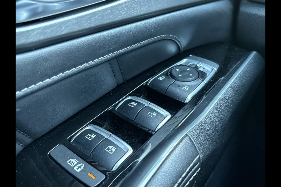 Kia Sorento 1.6 T-GDI Plug-in Hybrid 4WD ExecutiveLine 5p. | VOL! | Panoramadak | Trekhaak | Leder | Adaptieve Cruise| Bose | Winterset |