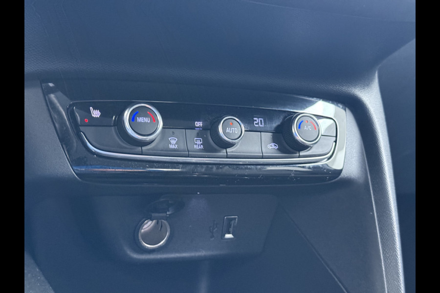 Opel CORSA-E 50kWh 3 Fase laden Warmtepomp Navi 360°Camera Two-Tone Lak Ecc Edition+ Stoel+Stuur-Verwarmd Parkeer Pack Pdc DAB Lmv 16" Privacy Glas Led Isofix Regen-Lichtsensor LaneAssist Origineel Nederlandse Auto SOH 89% Zeer compleet!