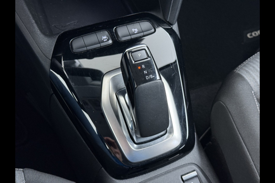 Opel CORSA-E 50kWh 3 Fase laden Warmtepomp Navi 360°Camera Two-Tone Lak Ecc Edition+ Stoel+Stuur-Verwarmd Parkeer Pack Pdc DAB Lmv 16" Privacy Glas Led Isofix Regen-Lichtsensor LaneAssist Origineel Nederlandse Auto SOH 89% Zeer compleet!