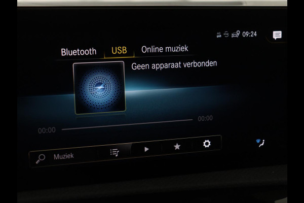 Mercedes-Benz CLA-Klasse Shooting Brake 250e AMG | Adaptive cruise | Stoelverwarming | Carplay | Widescreen | Leder/Alcantara | Navigatie | Camera | Park Assist | PHEV | Plug In