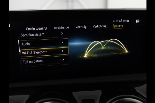 Mercedes-Benz CLA-Klasse Shooting Brake 250e AMG | Adaptive cruise | Stoelverwarming | Carplay | Widescreen | Leder/Alcantara | Navigatie | Camera | Park Assist | PHEV | Plug In