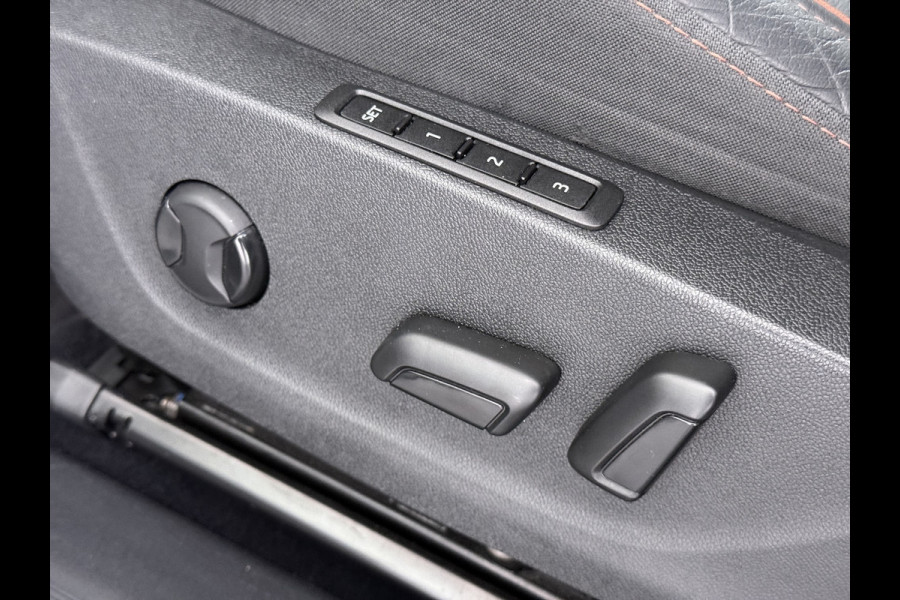 Škoda ENYAQ iV 80 Leder Elek.Stoel+Memory Adap.Cruise Head-Up Display Assistentie Pakket Camera Navi Ecc Stuurverwarming Pdc SOH 88% Matrix-Led Lmv Apple Carplay Android Auto Keyless Rijstrooksensor Dodehoek detectie File Zeer compleet!