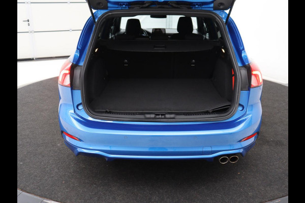 Ford Focus 1.0 EcoBoost ST Line | Automaat | Stoelverwarming | Adaptive cruise | B&O Sound | Carplay | Full LED | Camera | Navigatie | Airco | Bluetooth